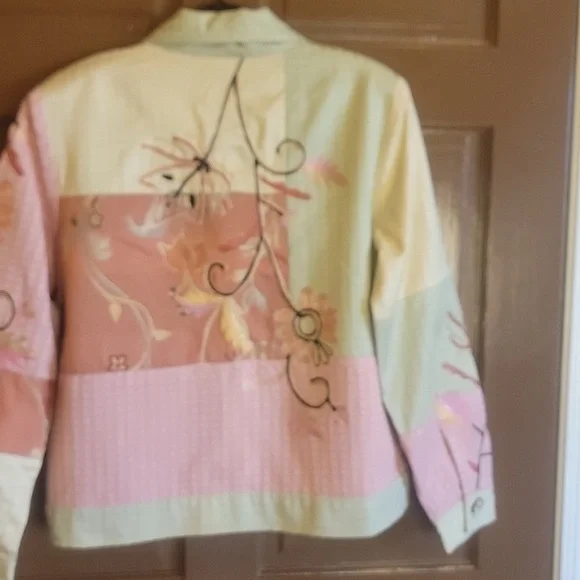 Alex Kim-Pink,bge,green jkt. with embroidered flowers and patchwork. Size M. NWT - Picture 8 of 12